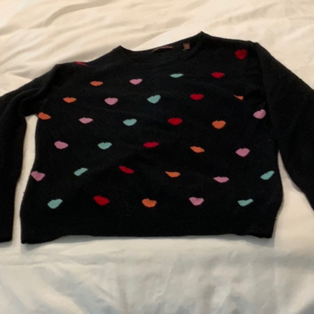525 heart sweater size large